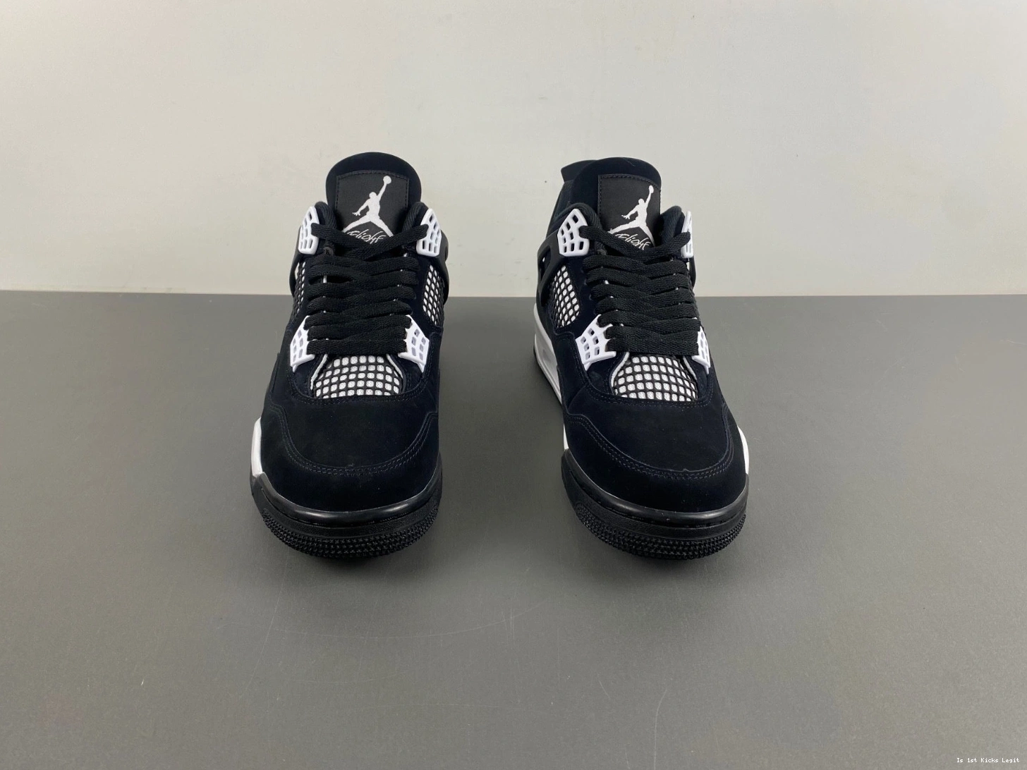 4 THUNDER JORDAN AIR RETRO FQ8138-001 'WHITE 0524